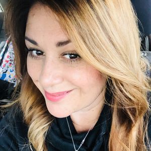 Meet your Posher, Vicky